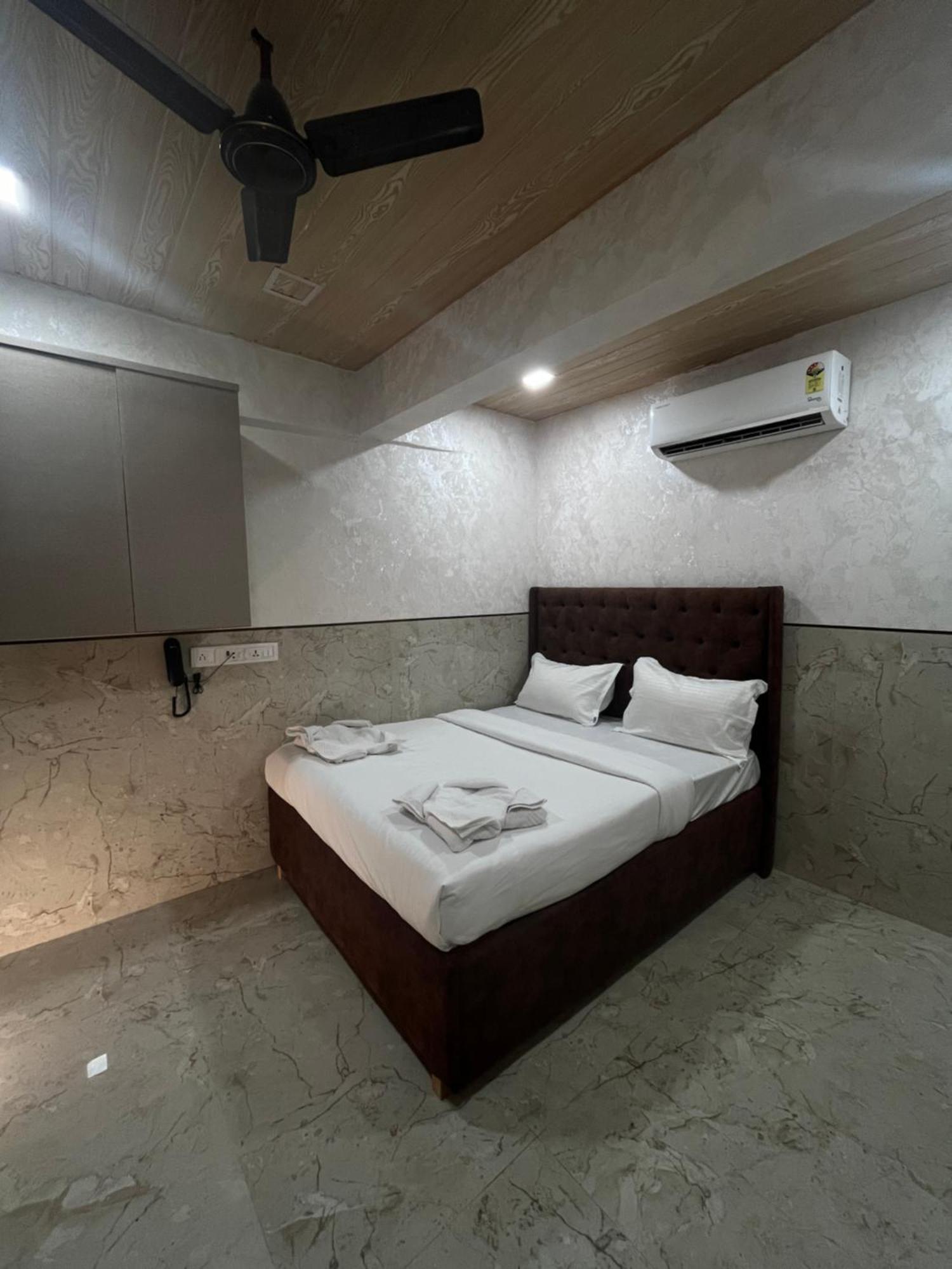 Hotel Newyork By Stayzy Rooms Mumbai Zimmer foto